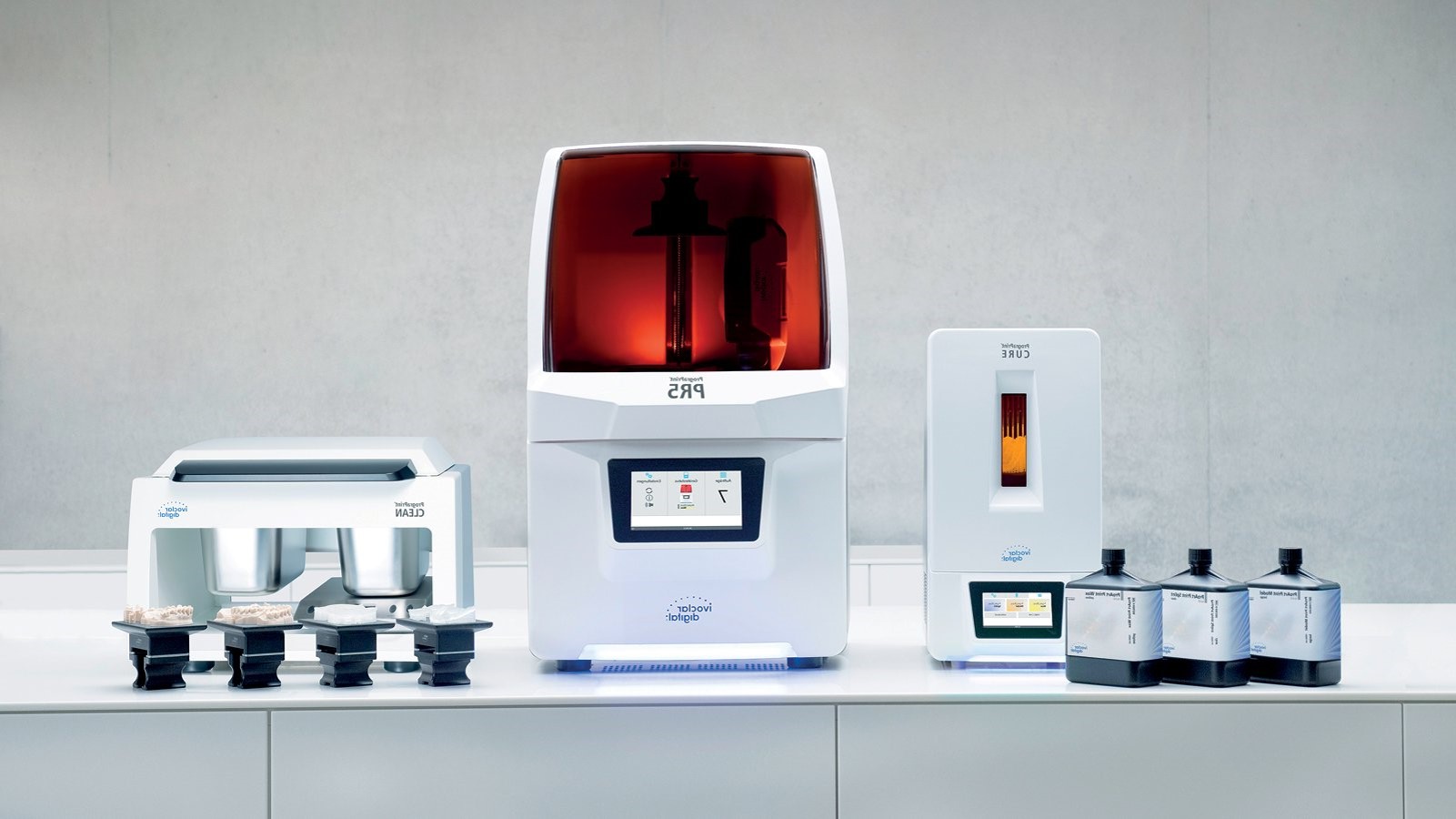 ivoclar prograprint pr5 dental resin 3d-printer compatible liqcreate dentistry 3dprinting photopolymer resins